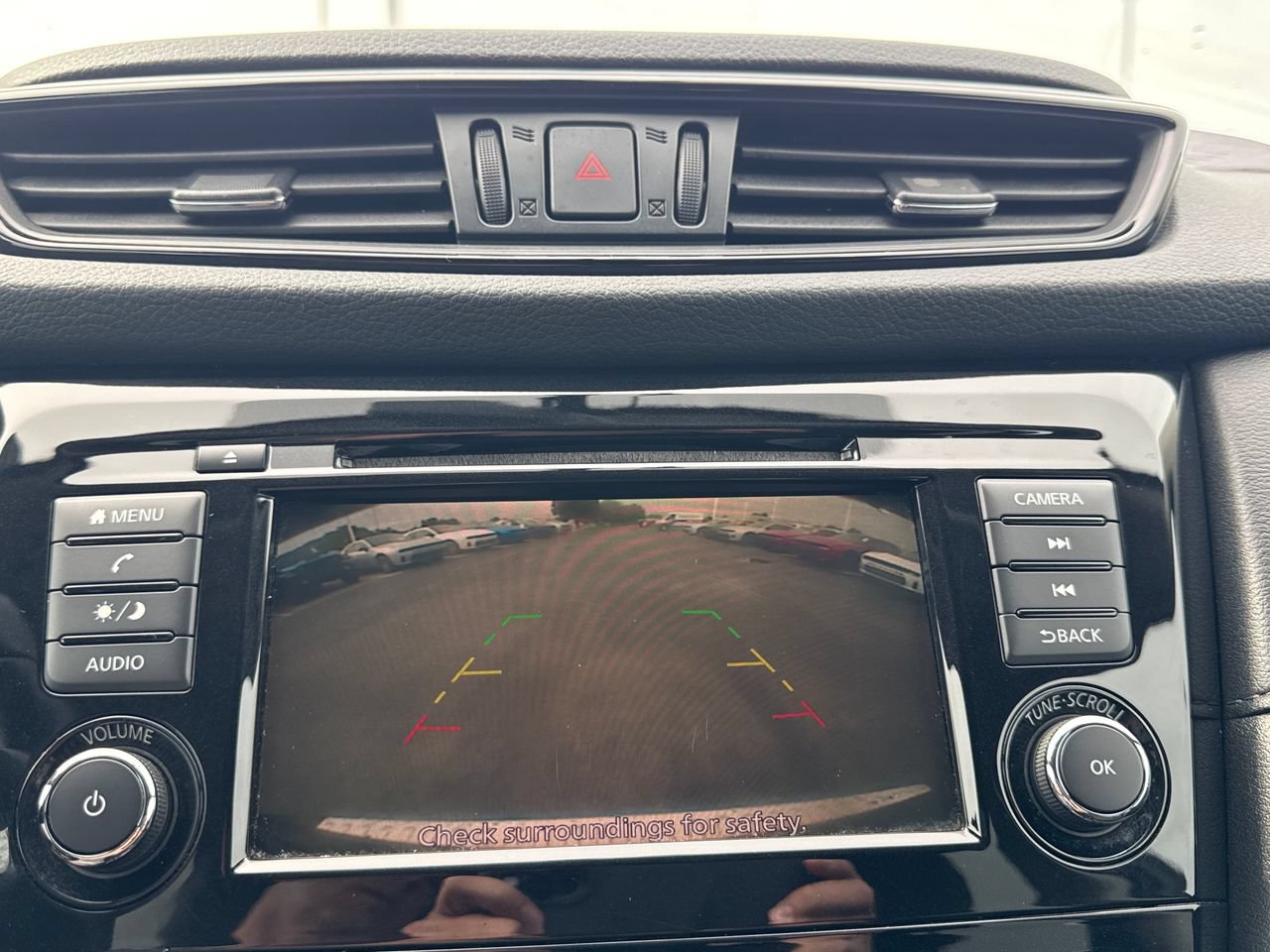 Used 2020 Nissan Rogue S AWD/4WD image 19
