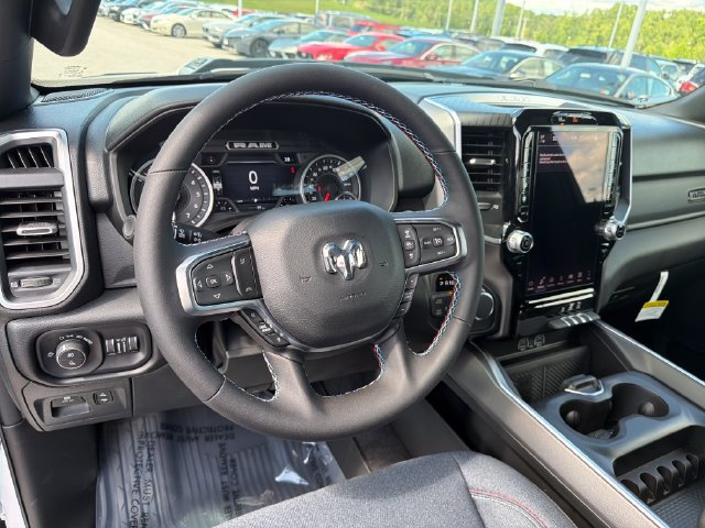 New 2026 RAM 1500 Big Horn AWD/4WD image 17