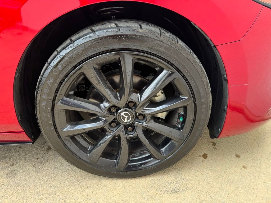 Used 2022 MAZDA MAZDA3 s image 8