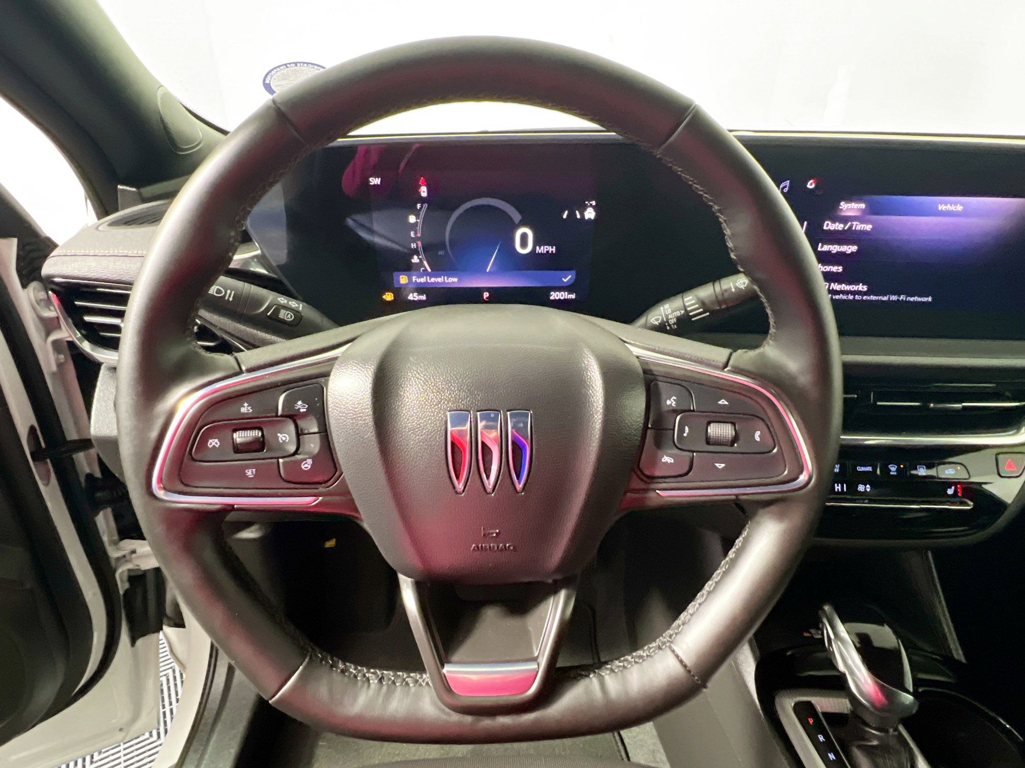 Used 2025 Buick Envista Avenir image 17