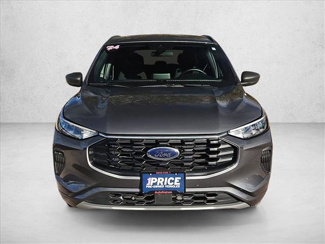 Used 2024 Ford Escape ST-Line image 2