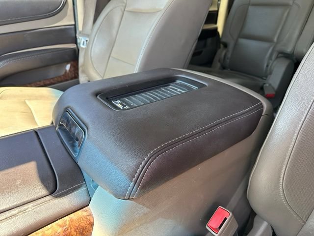 Used 2016 Chevrolet Suburban LTZ AWD/4WD image 31