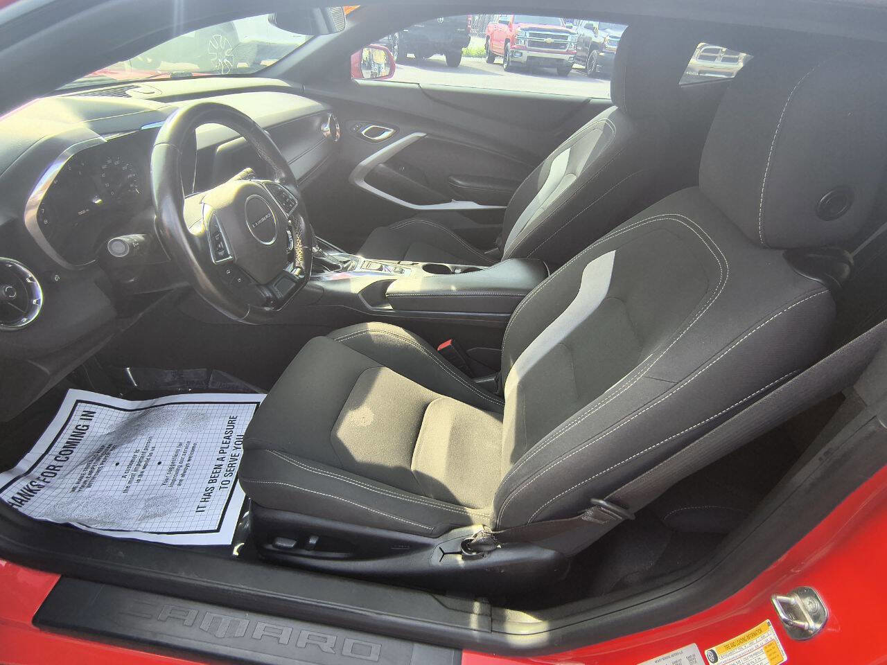 Used 2020 Chevrolet Camaro LT w/ RS Package image 10