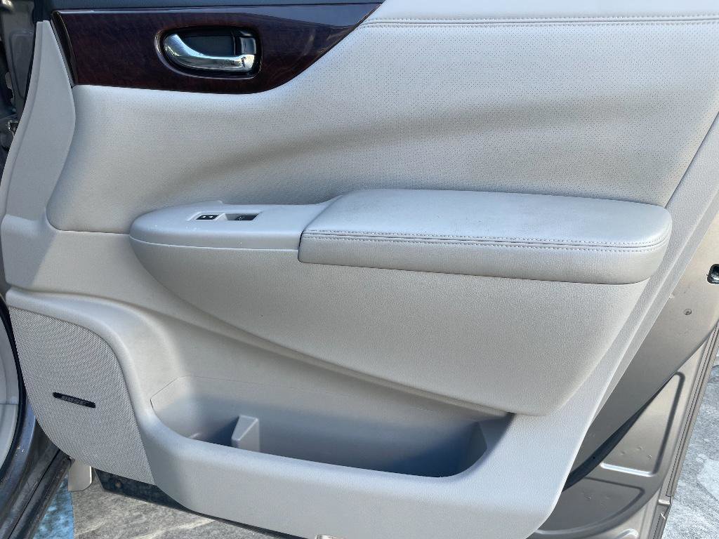 Used 2012 Nissan Quest LE image 35