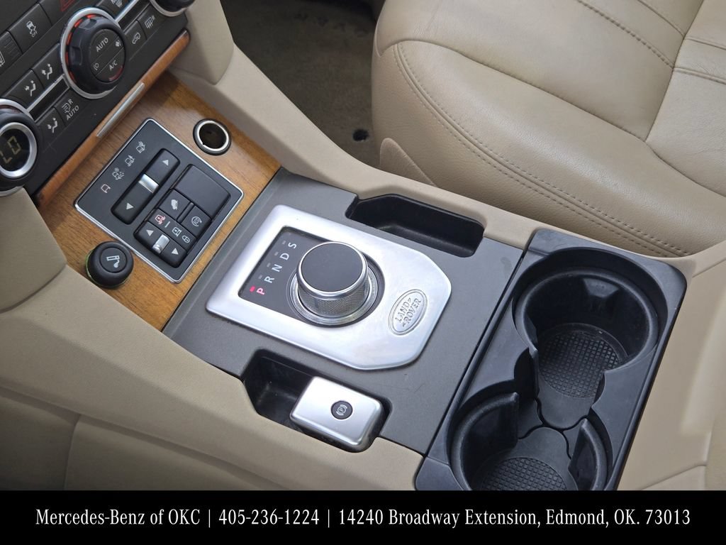 Used 2016 Land Rover LR4 HSE AWD/4WD image 18
