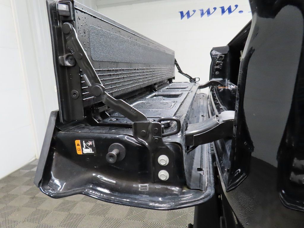 Used 2025 GMC Sierra 2500 AT4X w/ AT4X AEV Edition image 43