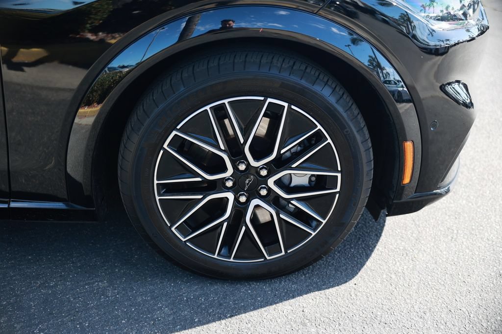 Used 2024 Ford Mustang Mach-E Premium AWD/4WD image 8