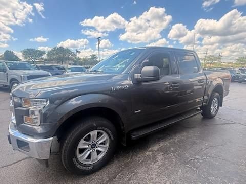 Used 2017 Ford F150 XLT AWD/4WD image 3