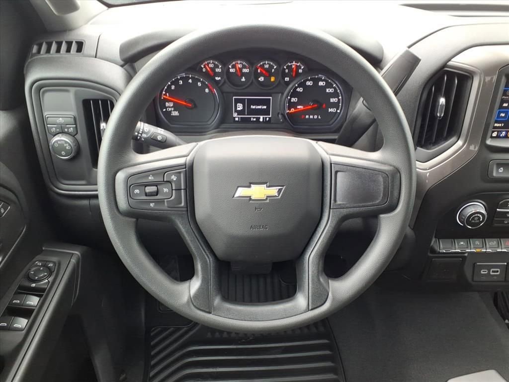 New 2026 Chevrolet Silverado 1500 Custom RWD image 22