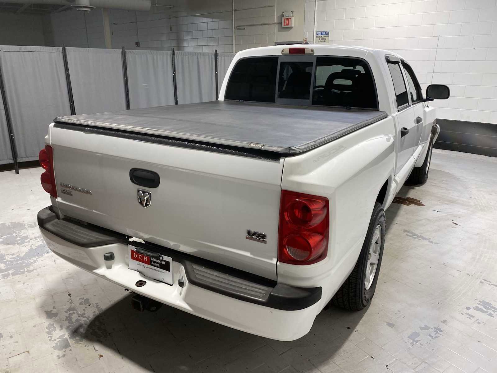Used 2007 Dodge Dakota SLT w/ Mopar Chrome Edition Group image 26