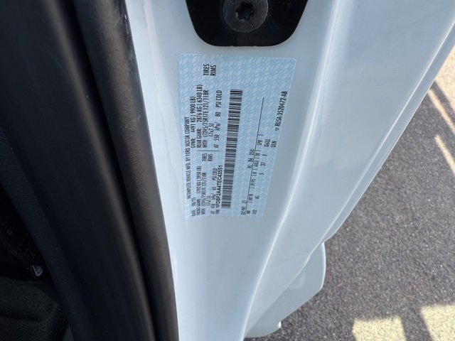 New 2026 Ford F250 XL w/ XL Chrome Package RWD image 17