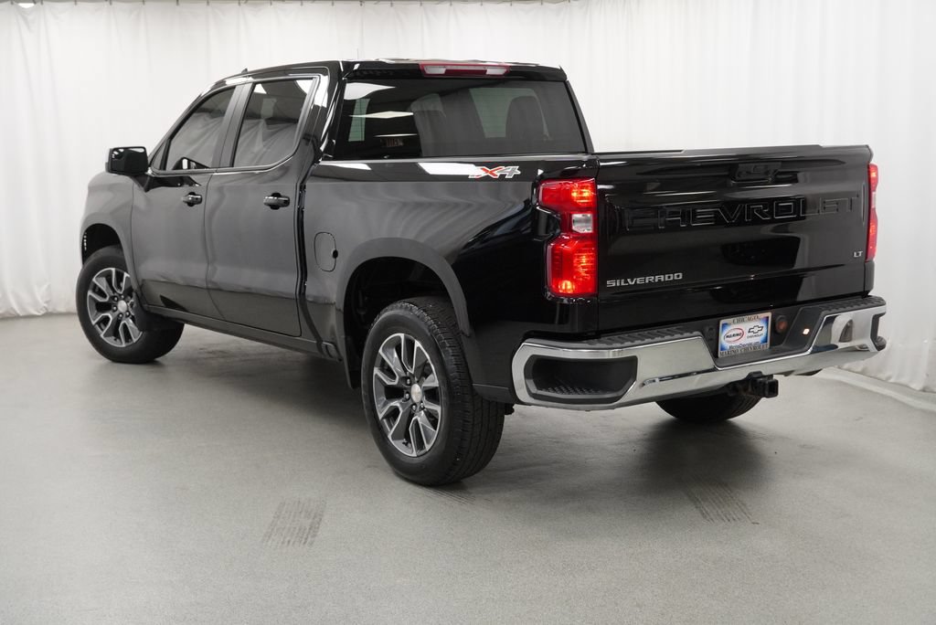 Used 2023 Chevrolet Silverado 1500 LT AWD/4WD image 5