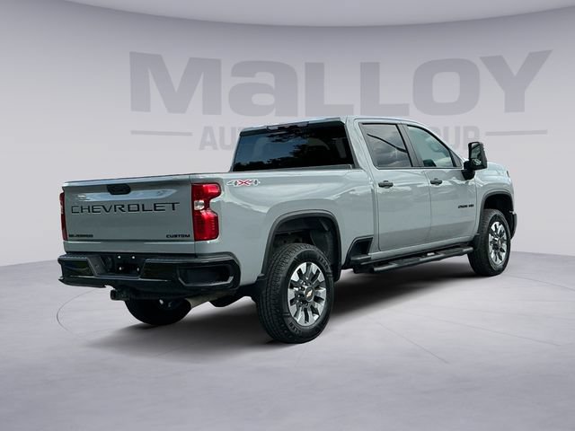 Used 2024 Chevrolet Silverado 2500 Custom w/ Custom Value Package AWD/4WD image 5