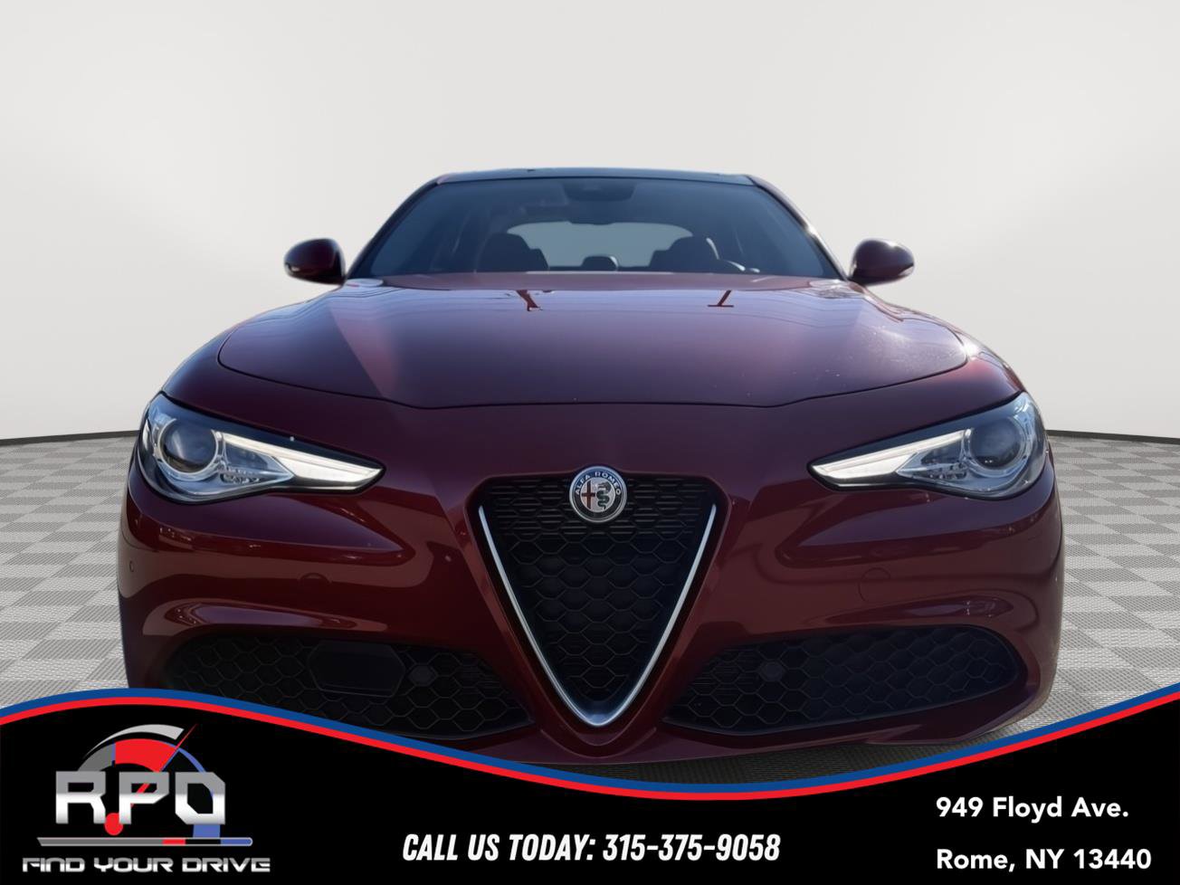 Used 2019 Alfa Romeo Giulia Ti w/ Quick Order Package 22X Lusso image 8
