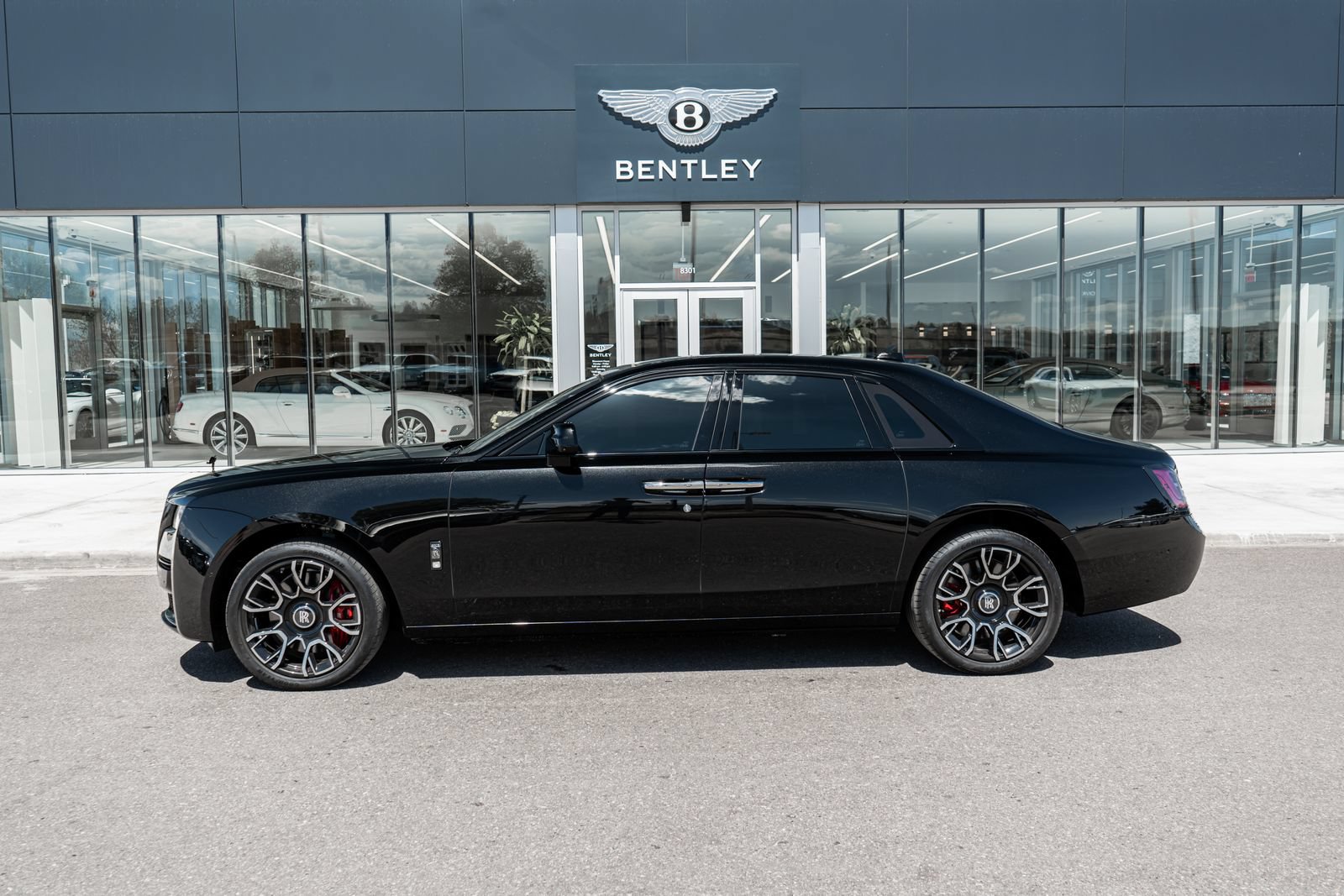 Used 2022 Rolls-Royce Ghost Black Badge AWD/4WD image 5