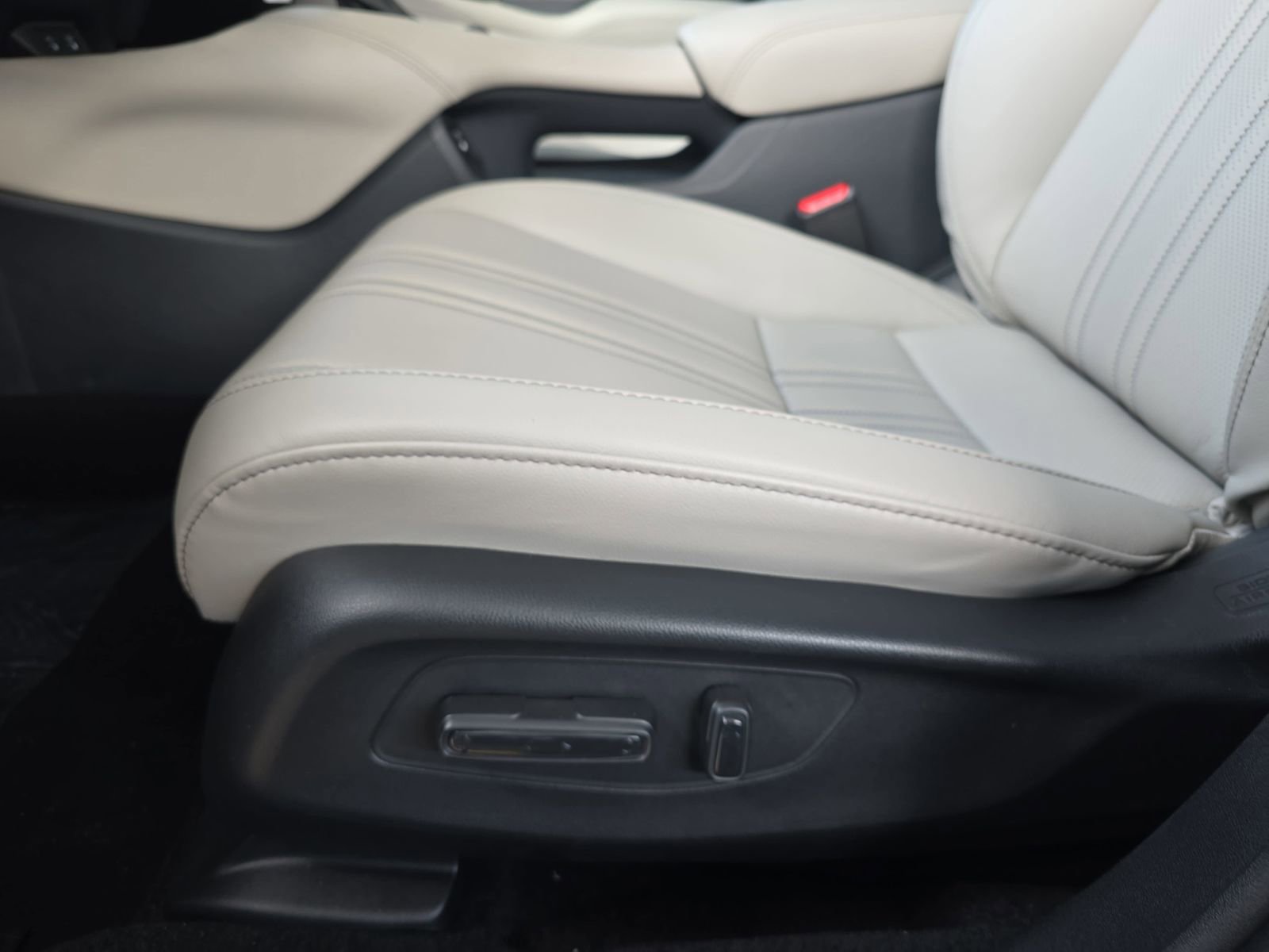 New 2027 Honda HR-V EX-L image 26