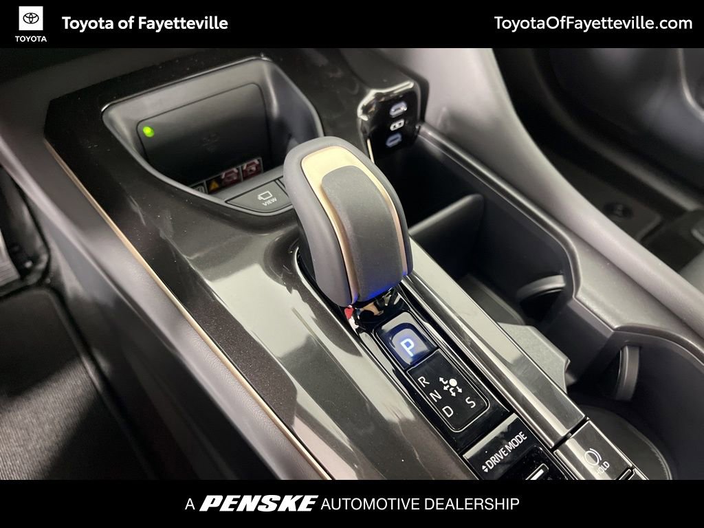 New 2025 Toyota Crown Signia image 35