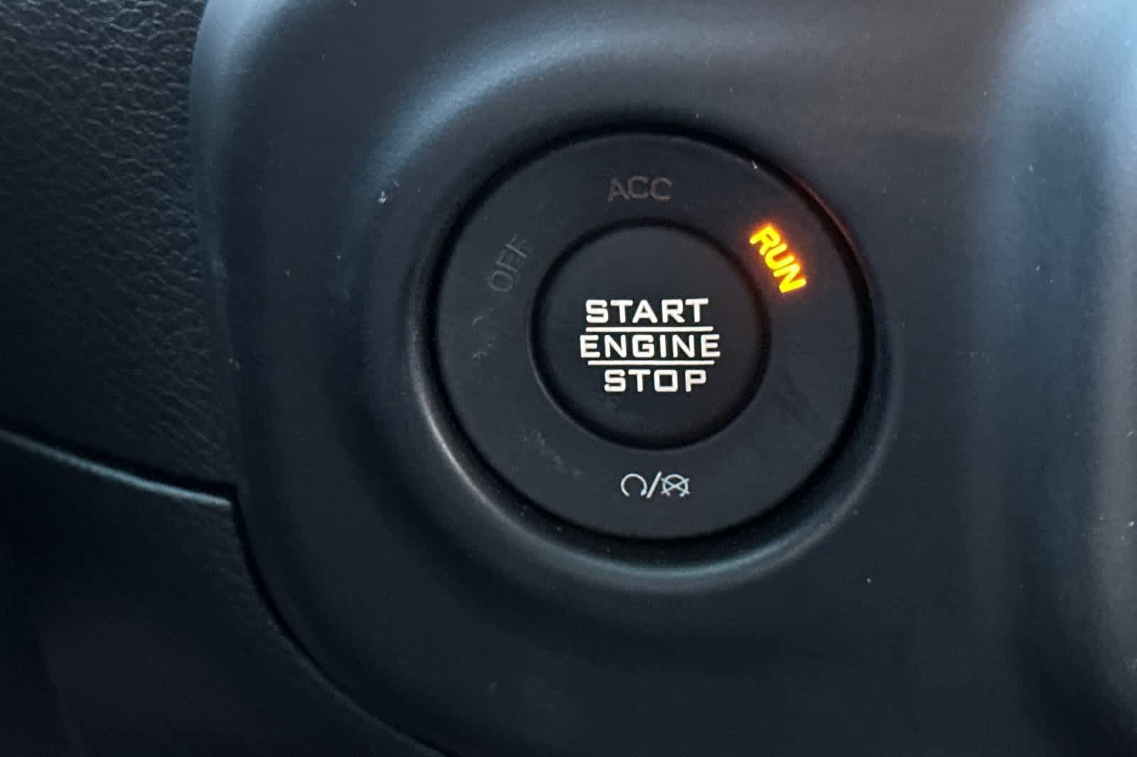 Used 2023 Jeep Wrangler Sport AWD/4WD image 23