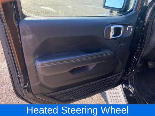 Used 2019 Jeep Wrangler Unlimited Sahara image 20