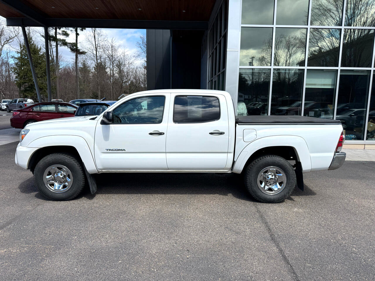 Used 2013 Toyota Tacoma 4x4 Double Cab image 2