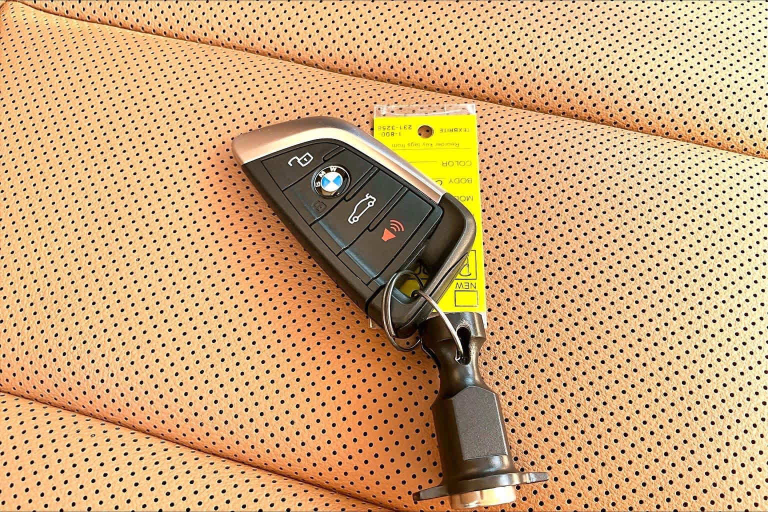 Used 2024 BMW X3 M40i w/ Parking Assistance Package AWD/4WD image 14