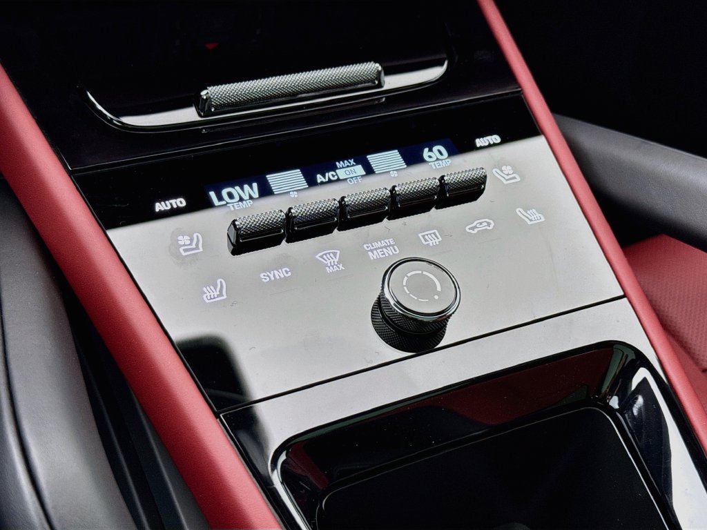 New 2026 Porsche Cayenne GTS AWD/4WD image 22