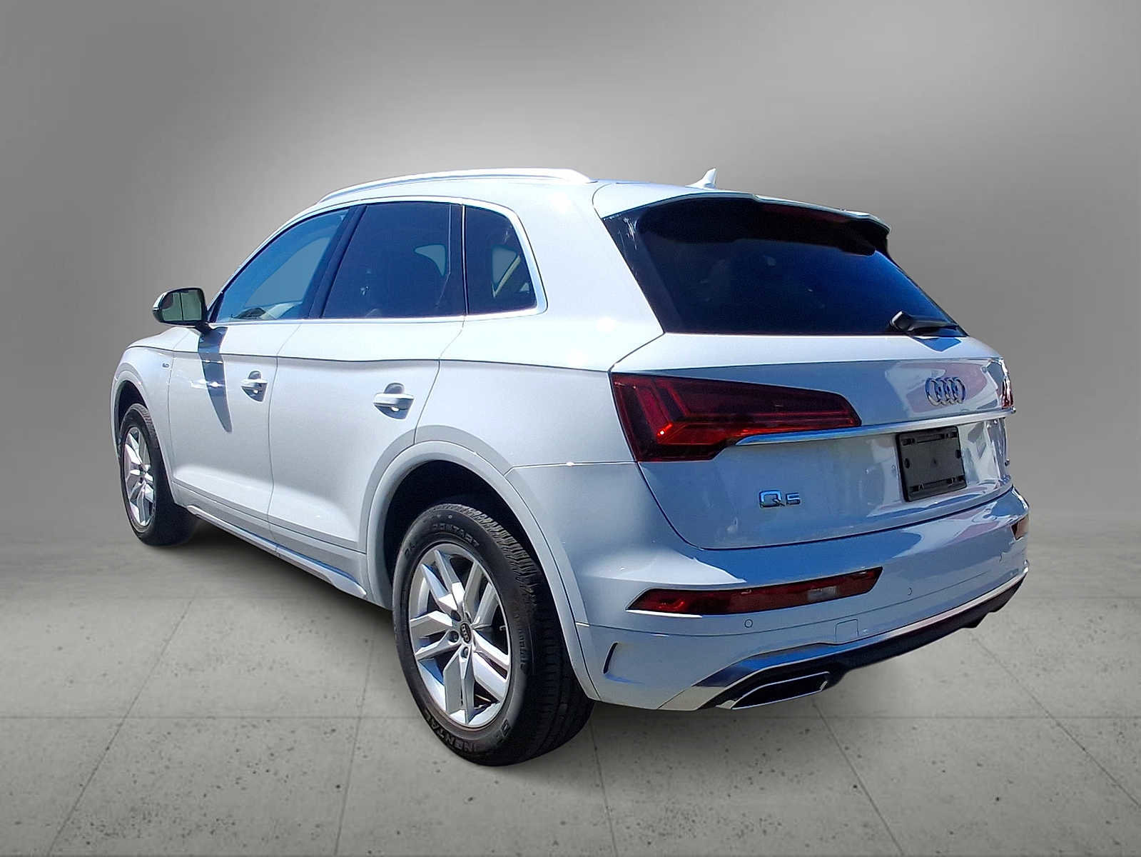 Used 2023 Audi Q5 2.0T Premium w/ Convenience Package AWD/4WD image 6