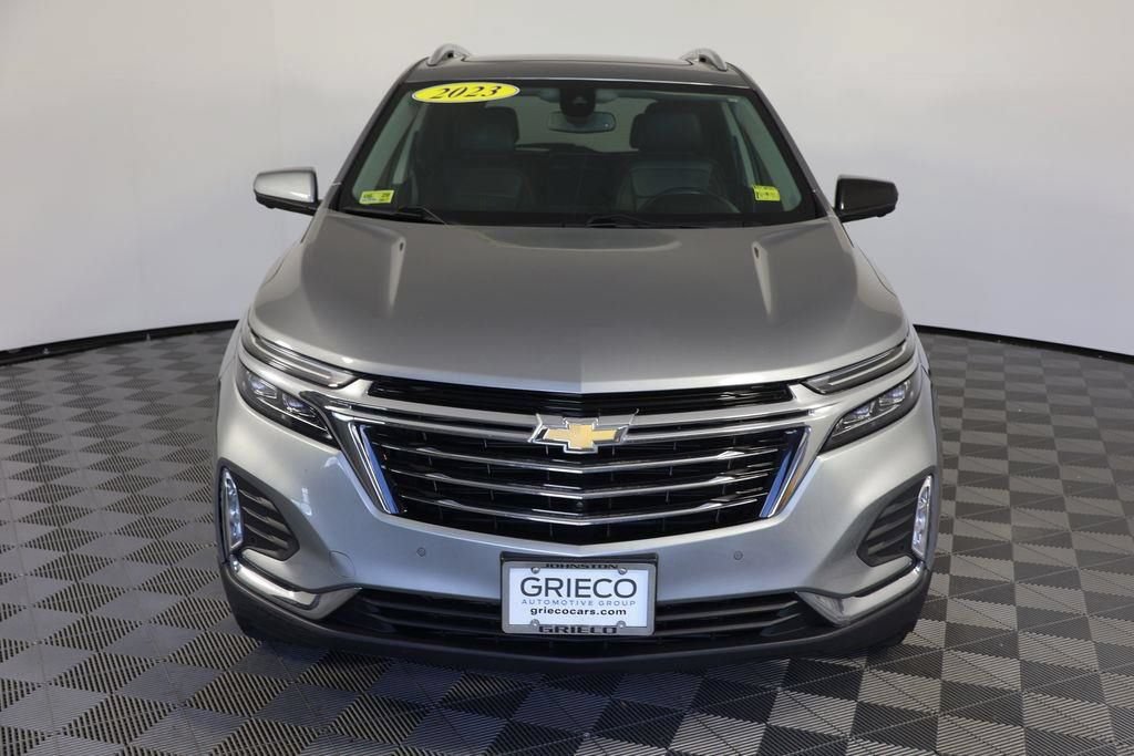 Used 2023 Chevrolet Equinox Premier AWD/4WD image 3