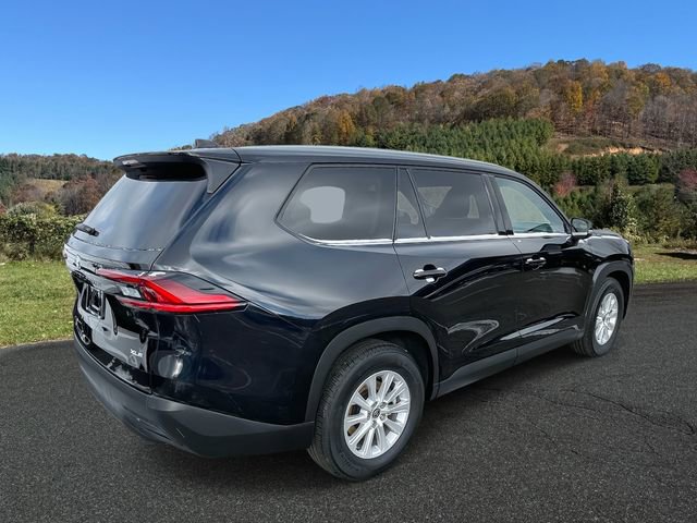 Used 2025 Toyota Grand Highlander AWD image 7