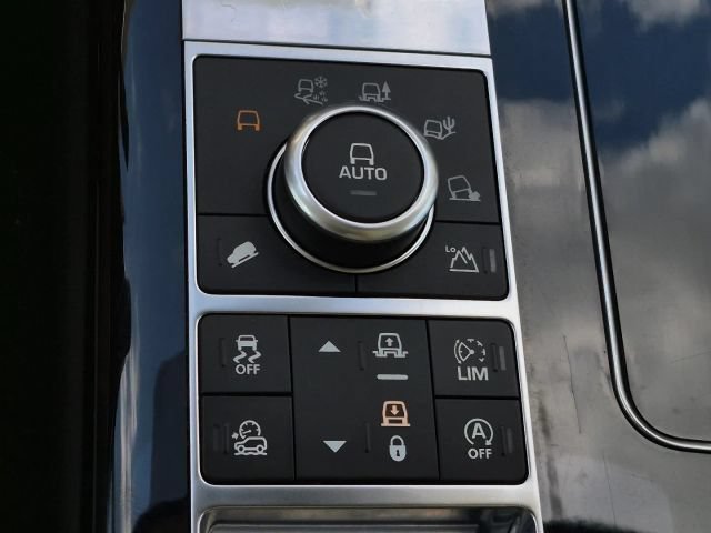 Used 2017 Land Rover Range Rover Autobiography AWD/4WD image 33