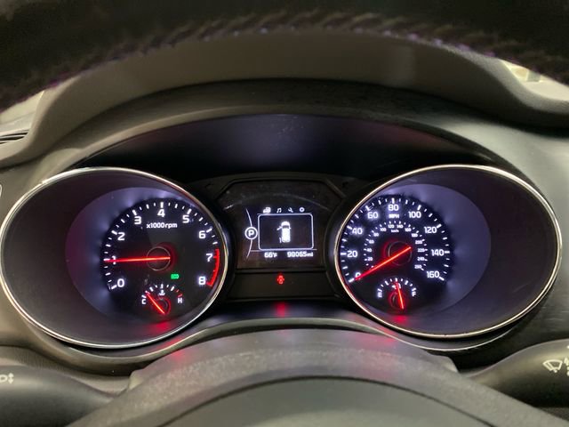 Used 2017 Kia Sedona LX w/ LX Essentials Premium Package image 18