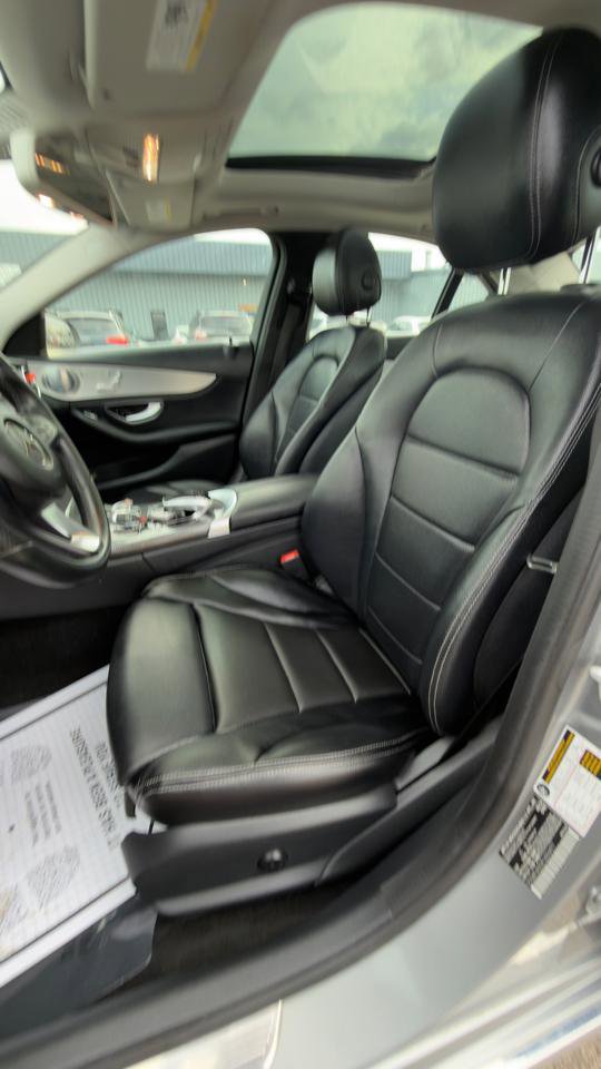 Used 2015 Mercedes-Benz C 300 4MATIC Sedan image 23