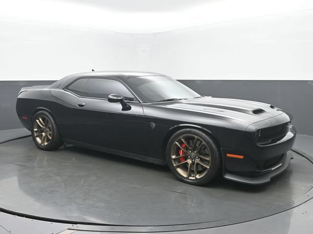 Used 2020 Dodge Challenger SRT Hellcat w/ Plus Package RWD image 7