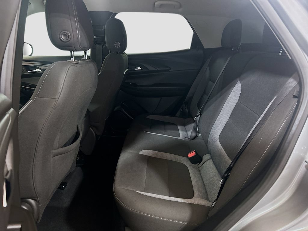 Used 2025 Chevrolet TrailBlazer LT w/ Driver Confidence Package FWD image 20