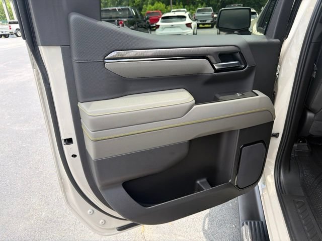 Used 2026 Chevrolet Silverado 1500 ZR2 AWD/4WD image 28