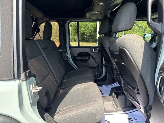 Used 2024 Jeep Wrangler Unlimited Rubicon image 28
