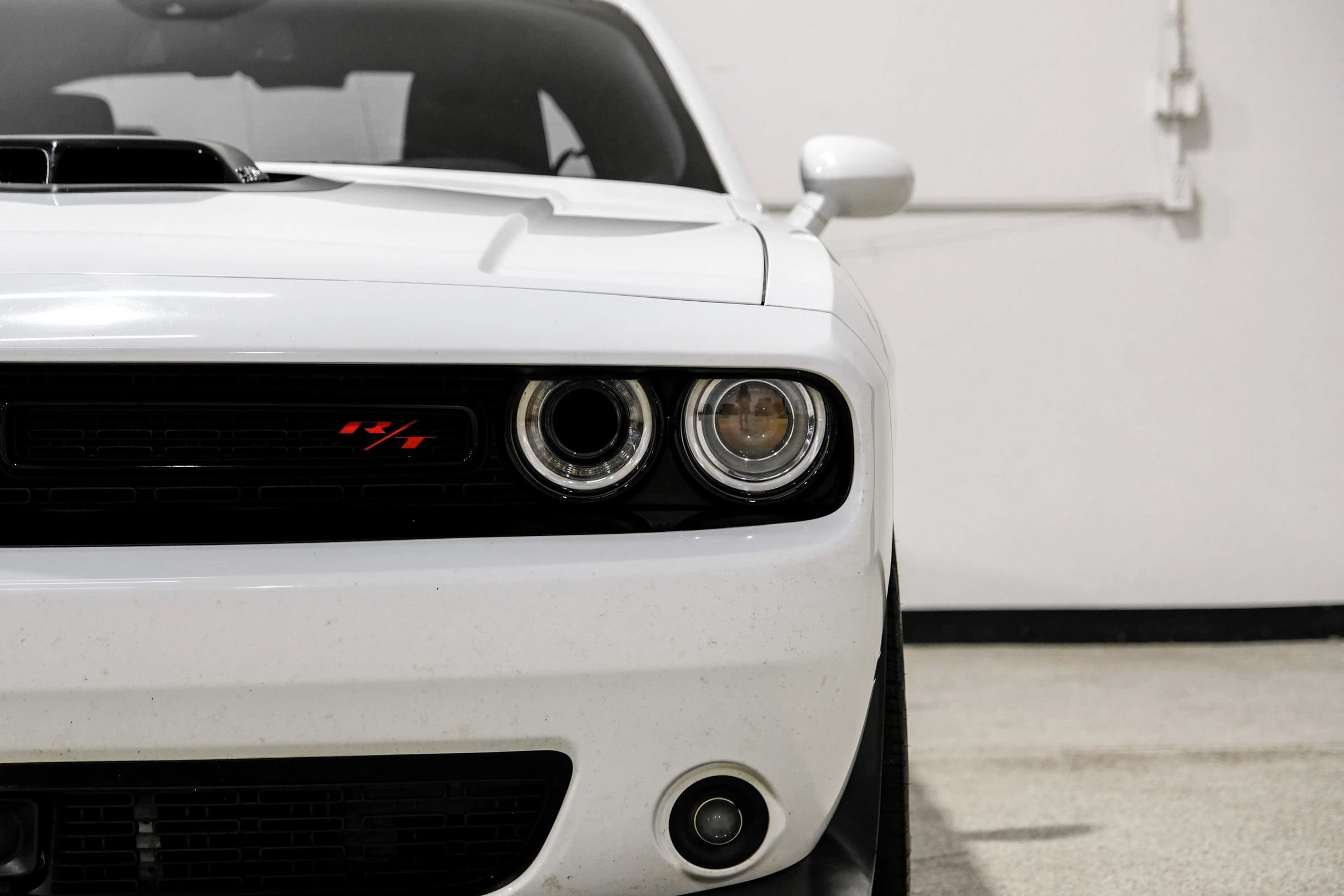 Used 2017 Dodge Challenger R/T Scat Pack RWD image 48