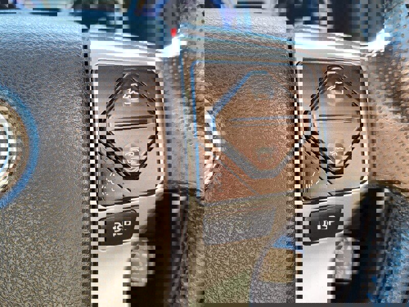 Used 2015 Toyota 4Runner SR5 image 22