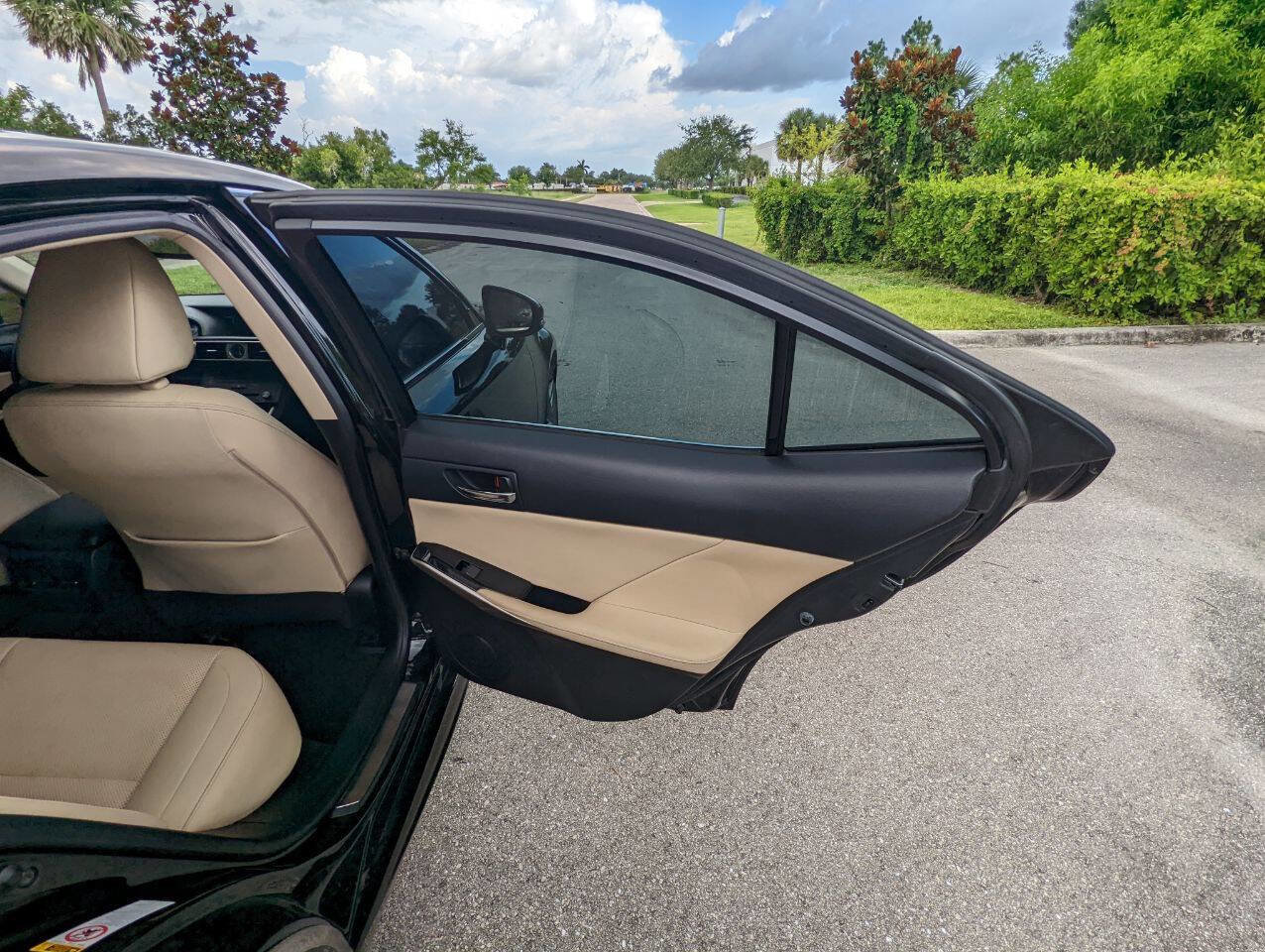 Used 2015 Lexus IS 350 image 20