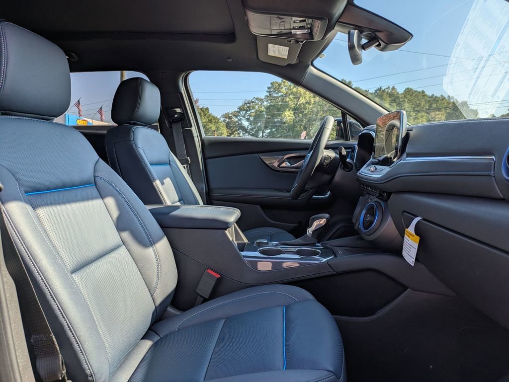 New 2026 Chevrolet Blazer RS w/ Enhanced Convenience Package AWD/4WD image 32