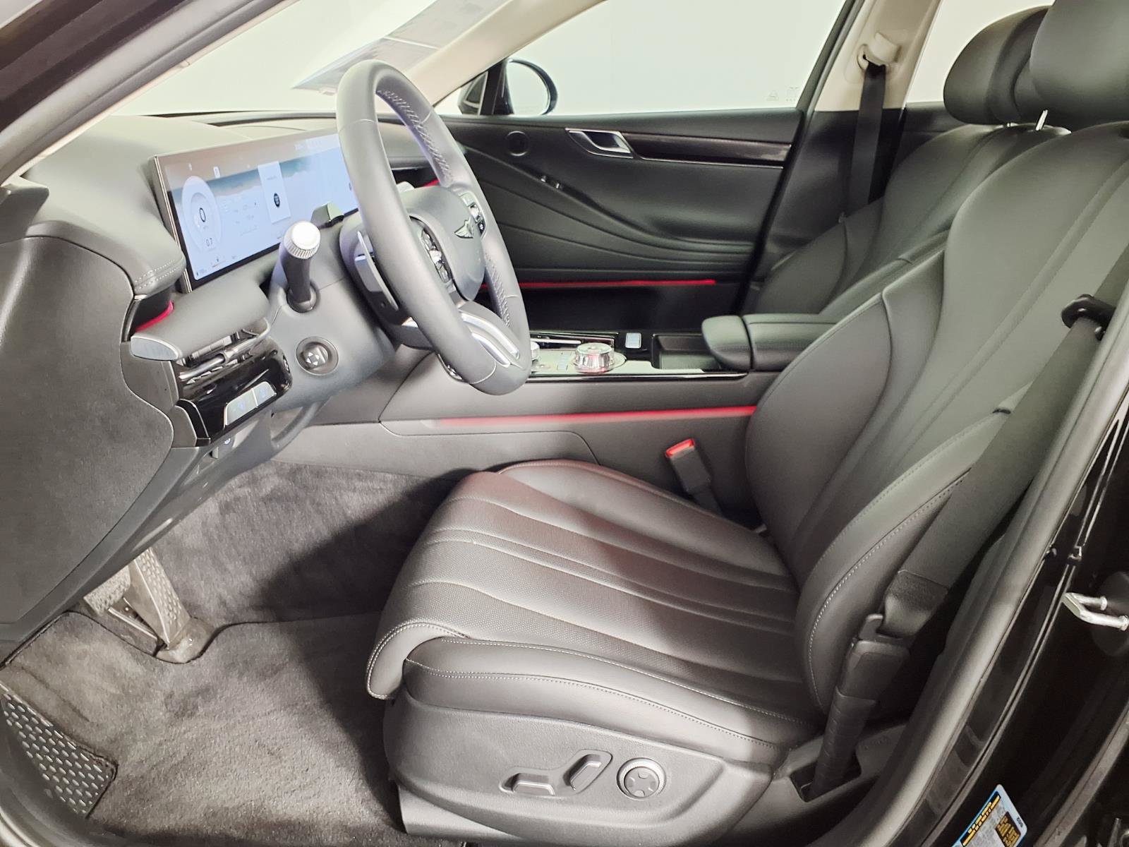 Certified 2026 Genesis G80 2.5T AWD/4WD image 17