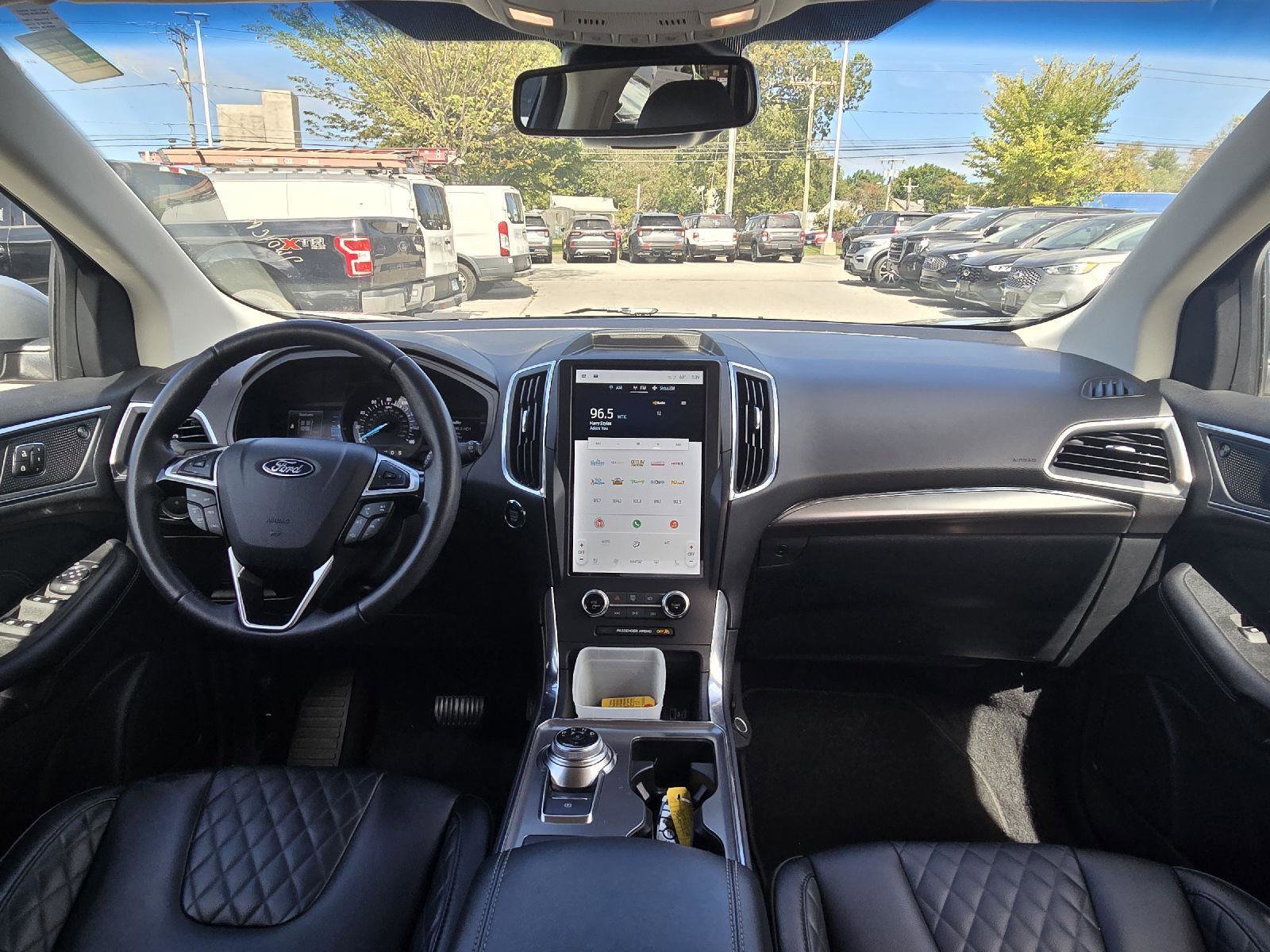 Used 2023 Ford Edge SEL image 22