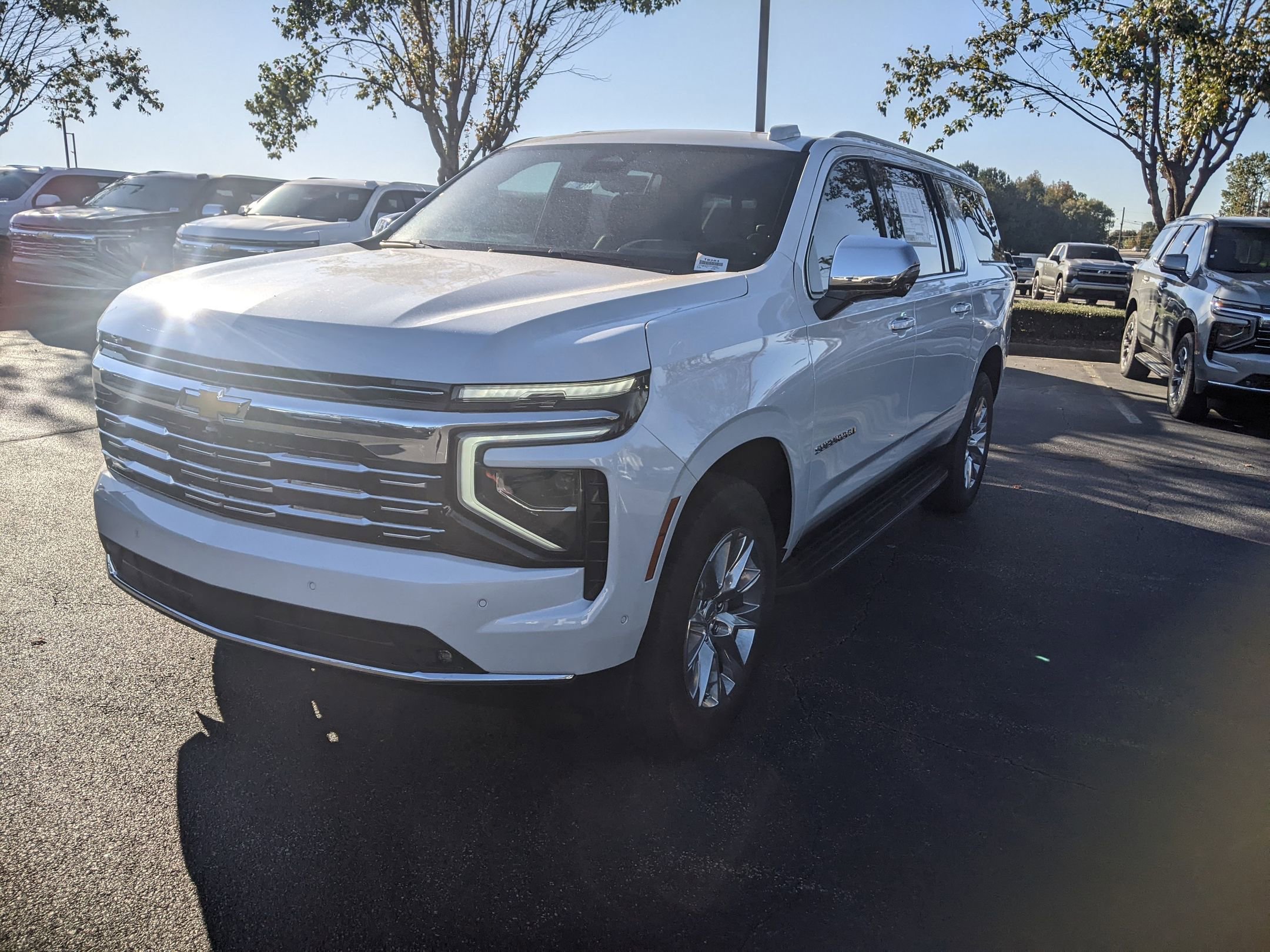 New 2026 Chevrolet Suburban Premier image 3