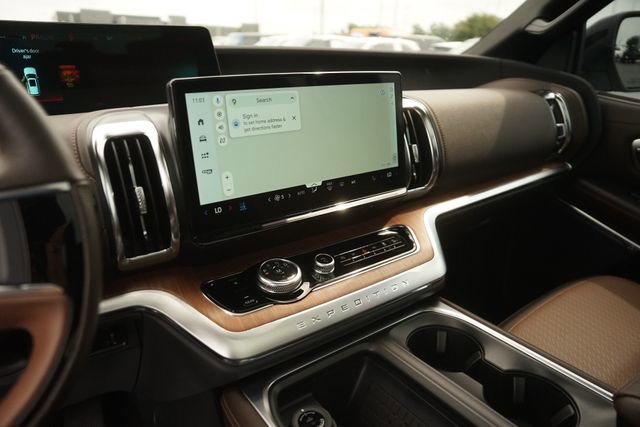 Used 2025 Ford Expedition King Ranch AWD/4WD image 29