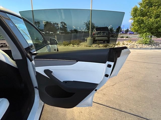 Used 2026 Tesla Model Y Long Range AWD/4WD image 26