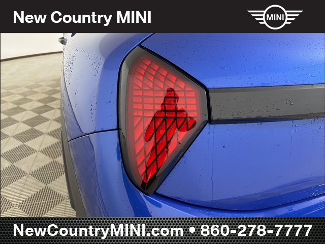 Certified 2025 MINI Cooper 2-Door Hardtop image 12