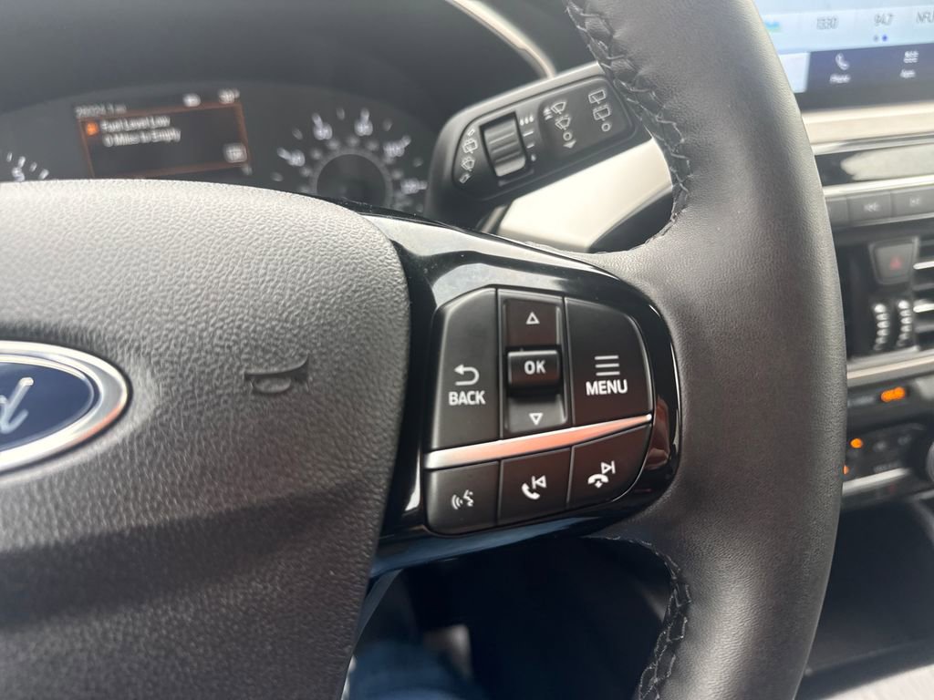 Used 2022 Ford Escape SE w/ Cold Weather Package image 38