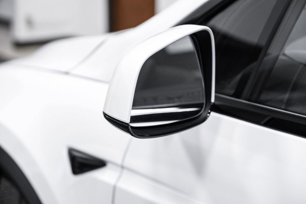 Used 2023 Tesla Model X AWD/4WD image 42
