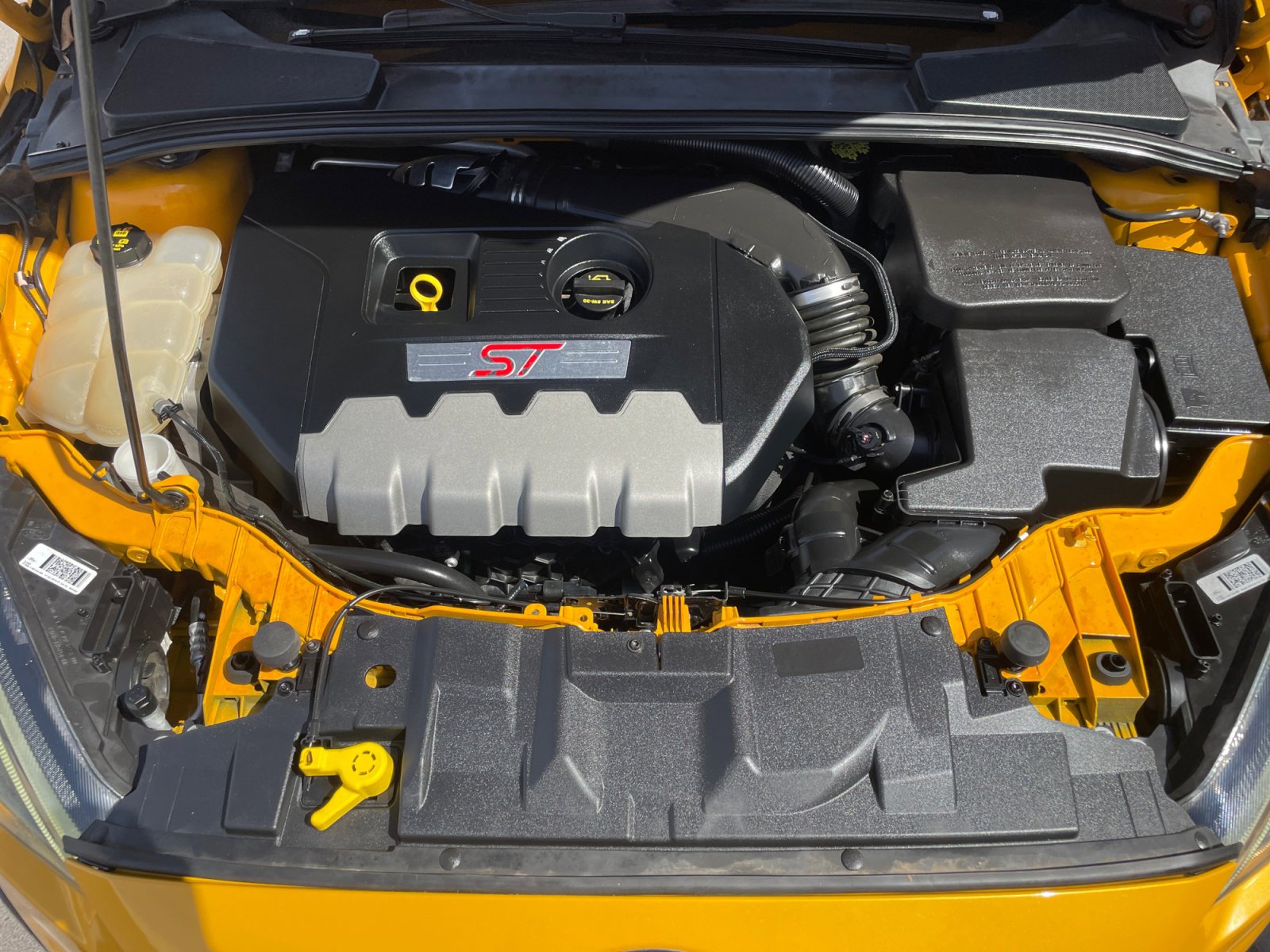 Used 2015 Ford Focus ST w/ Equipment Group 402A image 30