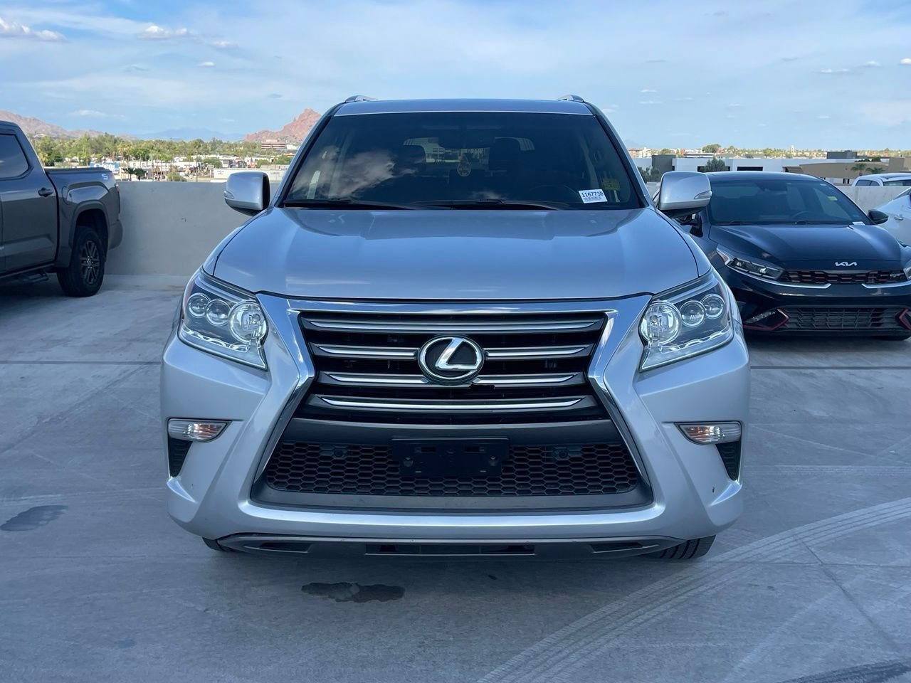 Used 2018 Lexus GX 460 w/ Navigation Package AWD/4WD image 2